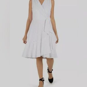 Signature BY Robbie Bee Women's White Faux-Wrap Eyelet Sleeve Dress Size PS